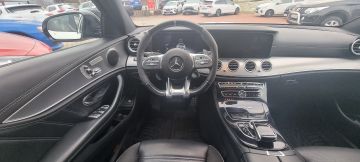 Bild 18 Mercedes-Benz E 63 AMG S 4Matic T-Modell PanoNight-Paket