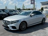 Mercedes-Benz E 200 Lim AMG-LINE*WIDESCREEN*R-KAM*AMBIENTE - Mercedes-Benz E-Klasse mit Benzin-Antrieb: Limousine