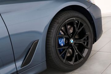 BMW 530d xDrive Touring M SPORT PRO Komfortsitze H&K