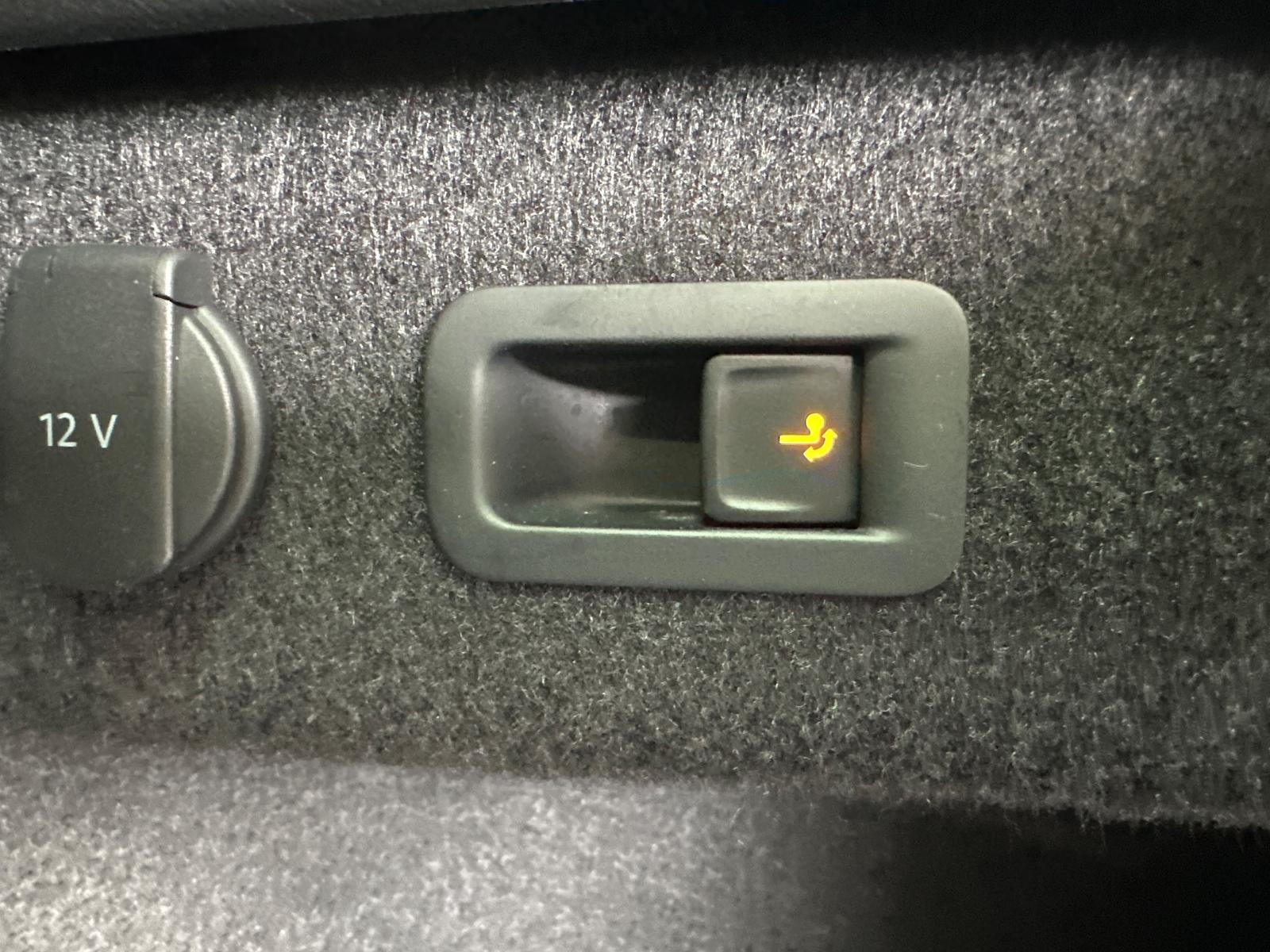 Volkswagen Passat 1.4 Hybrid GTE NAV+LED+ACC+AHK, миниатюра 8