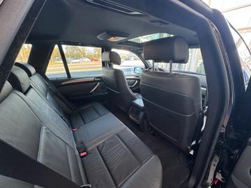 صورة مصغرة 16 لـ 2001 BMW X5