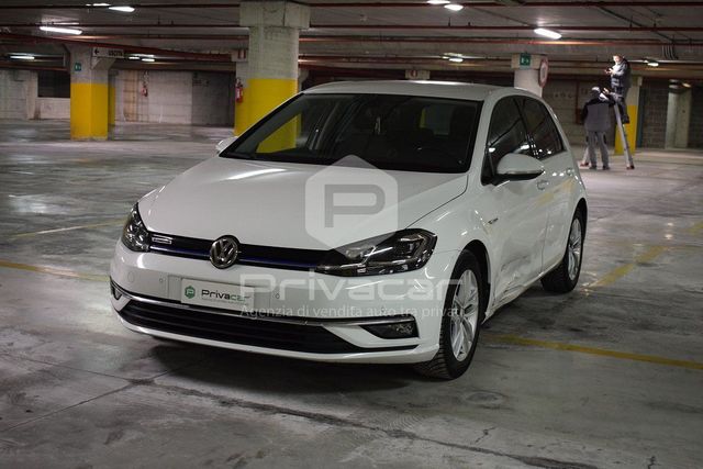 Volkswagen VOLKSWAGEN Golf 1.5 TGI DSG 5p. Executive BlueMo