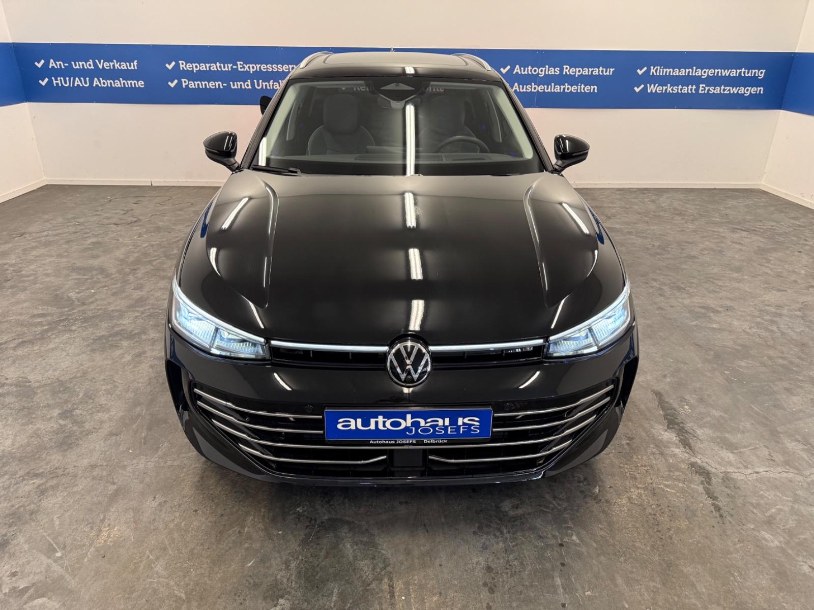 Volkswagen Passat Variant Elegance AHK ACC DCC Pano
