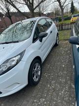 Ford Fiesta 1,2 l sparsames Auto - : Kleinwagen, Sparsame