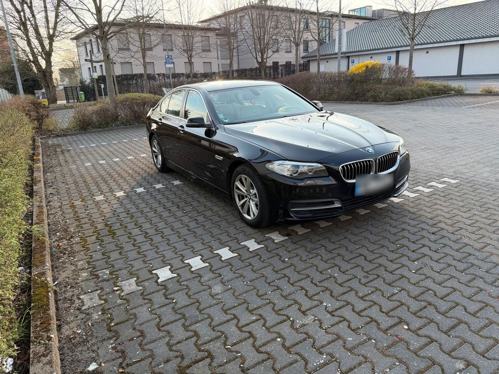 Image of BMW 520