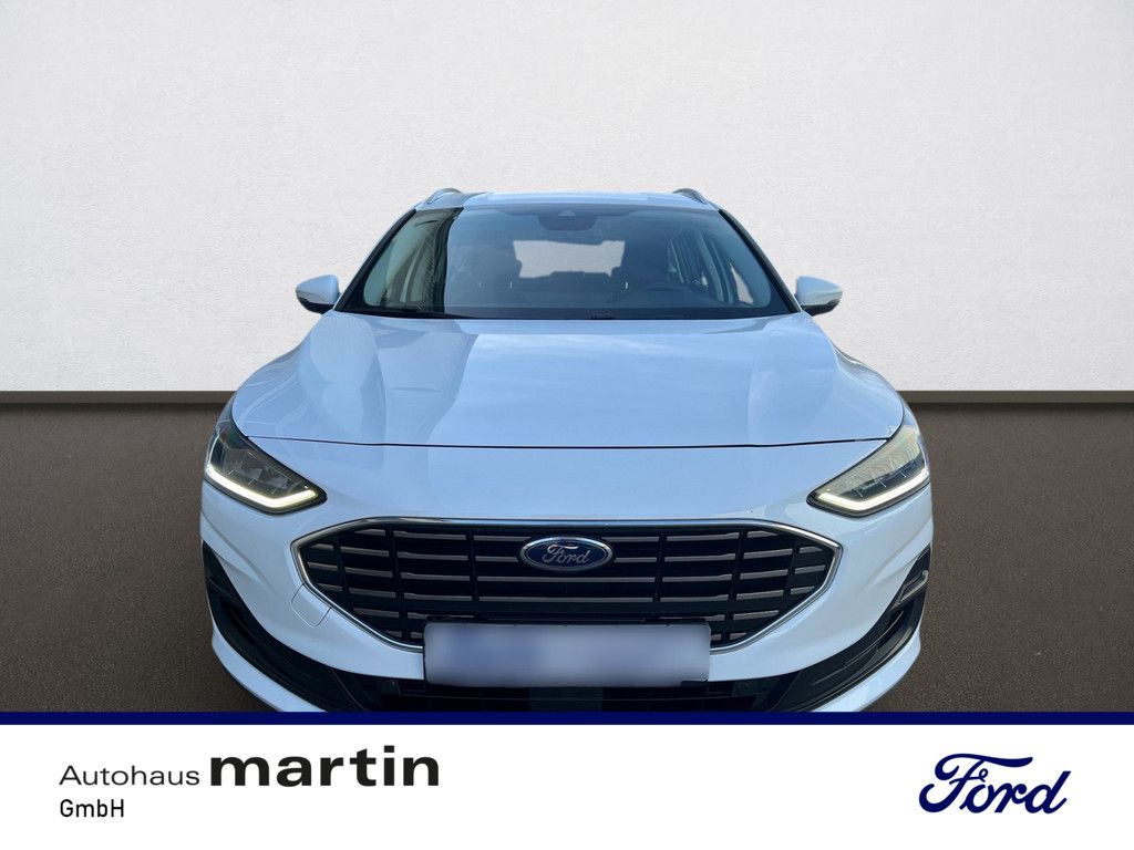 Fahrzeugabbildung Ford Focus 1.5 EcoBlue Titanium SHZ PDC NAVI LED ACC