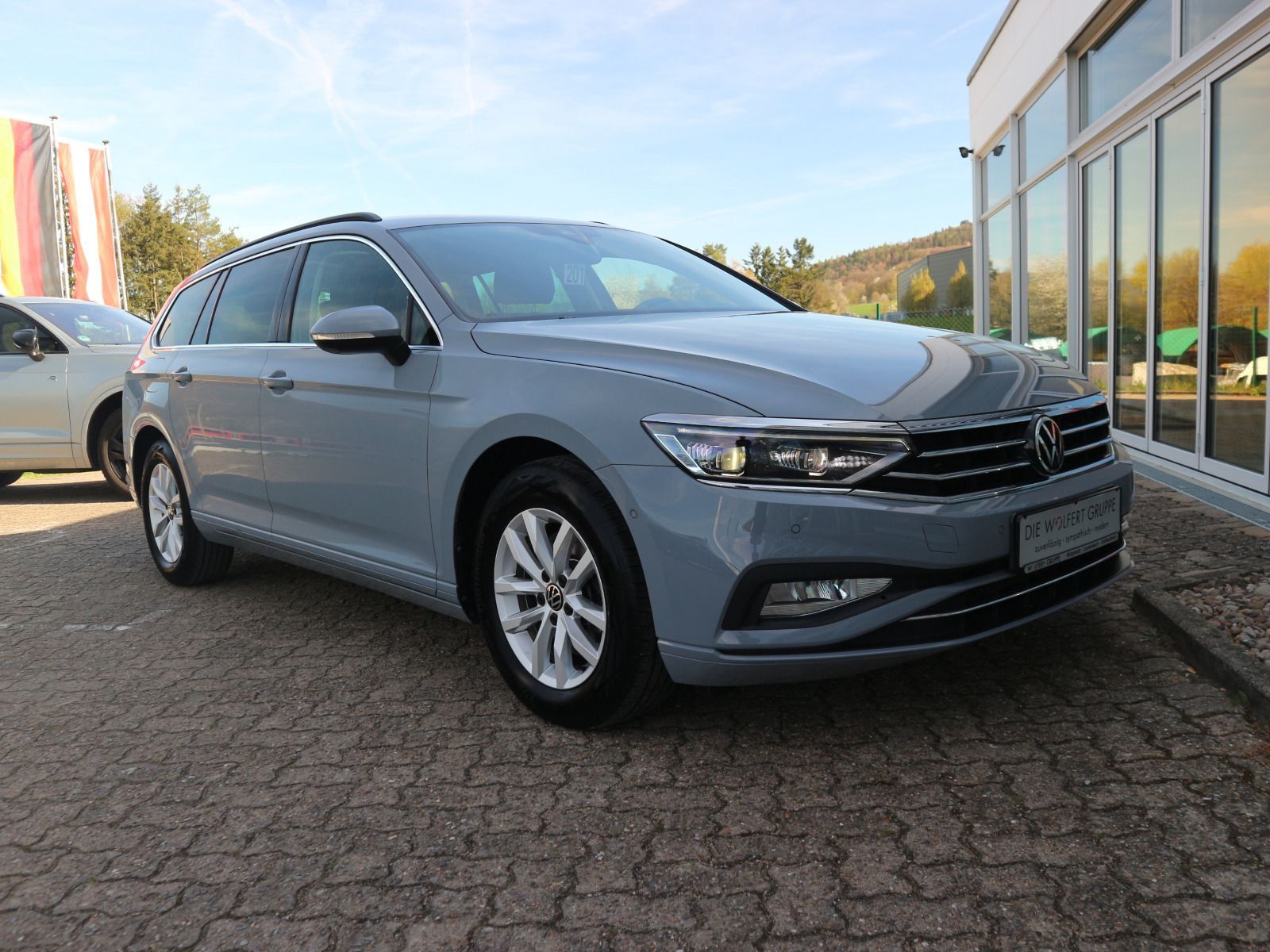 Volkswagen Passat Variant - Bild 9
