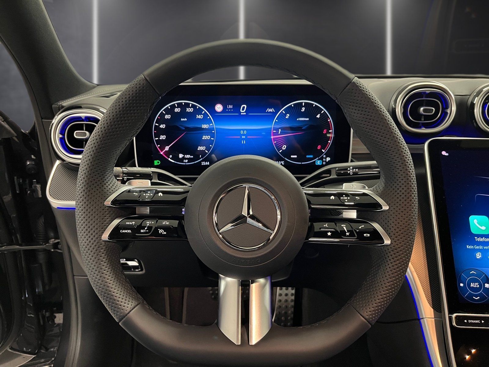 Fahrzeugabbildung Mercedes-Benz C 200 d AMG*Night*Distro*360°*Totwinkel*AHK*LED*