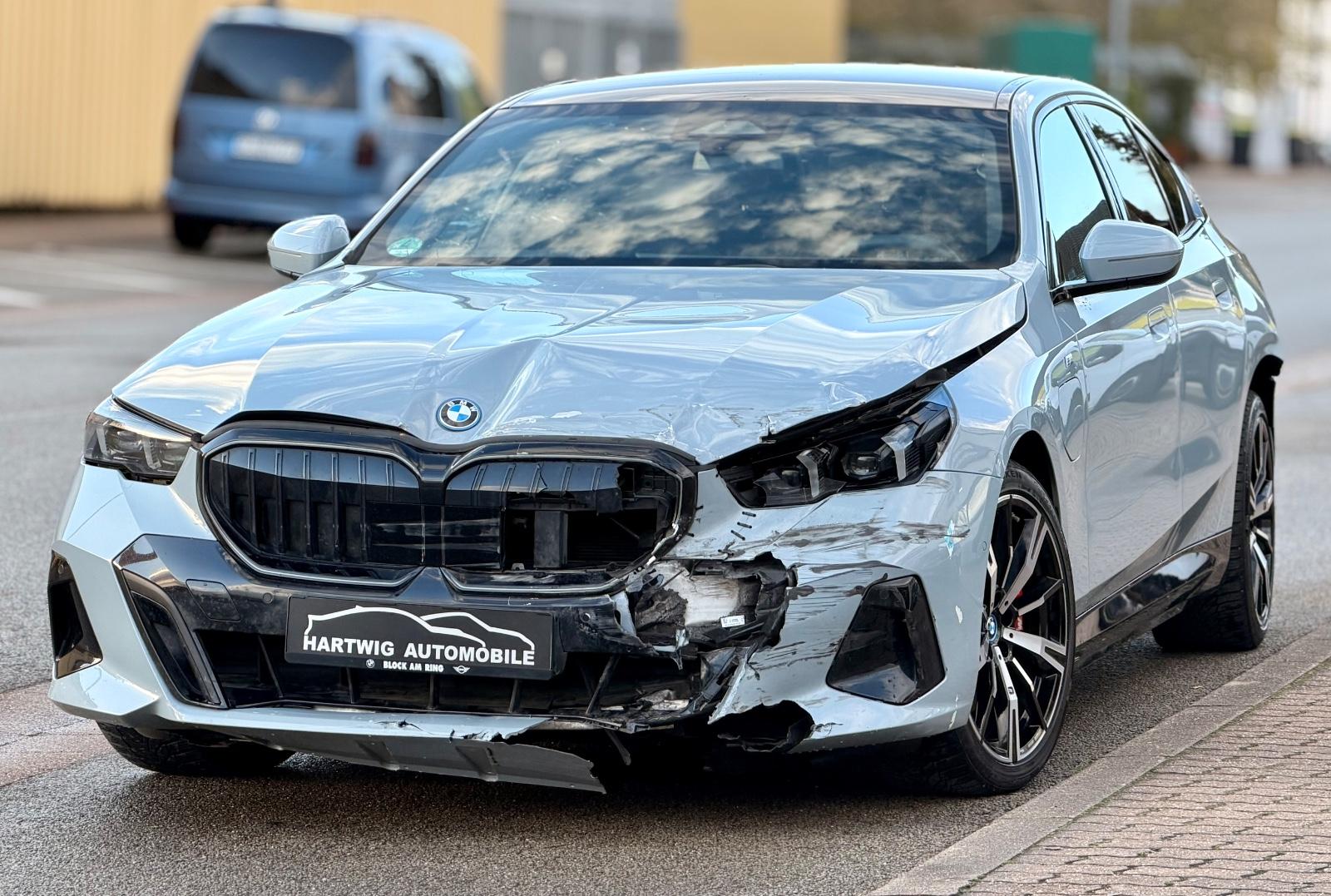 BMW 550e xDrive*M Sport Pro*LED*Leder*Kamera*20 Zoll