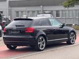 Audi A3 1.8 TFSI S line Sportpaket plus quattro - gebrauchte Audi A3 8p