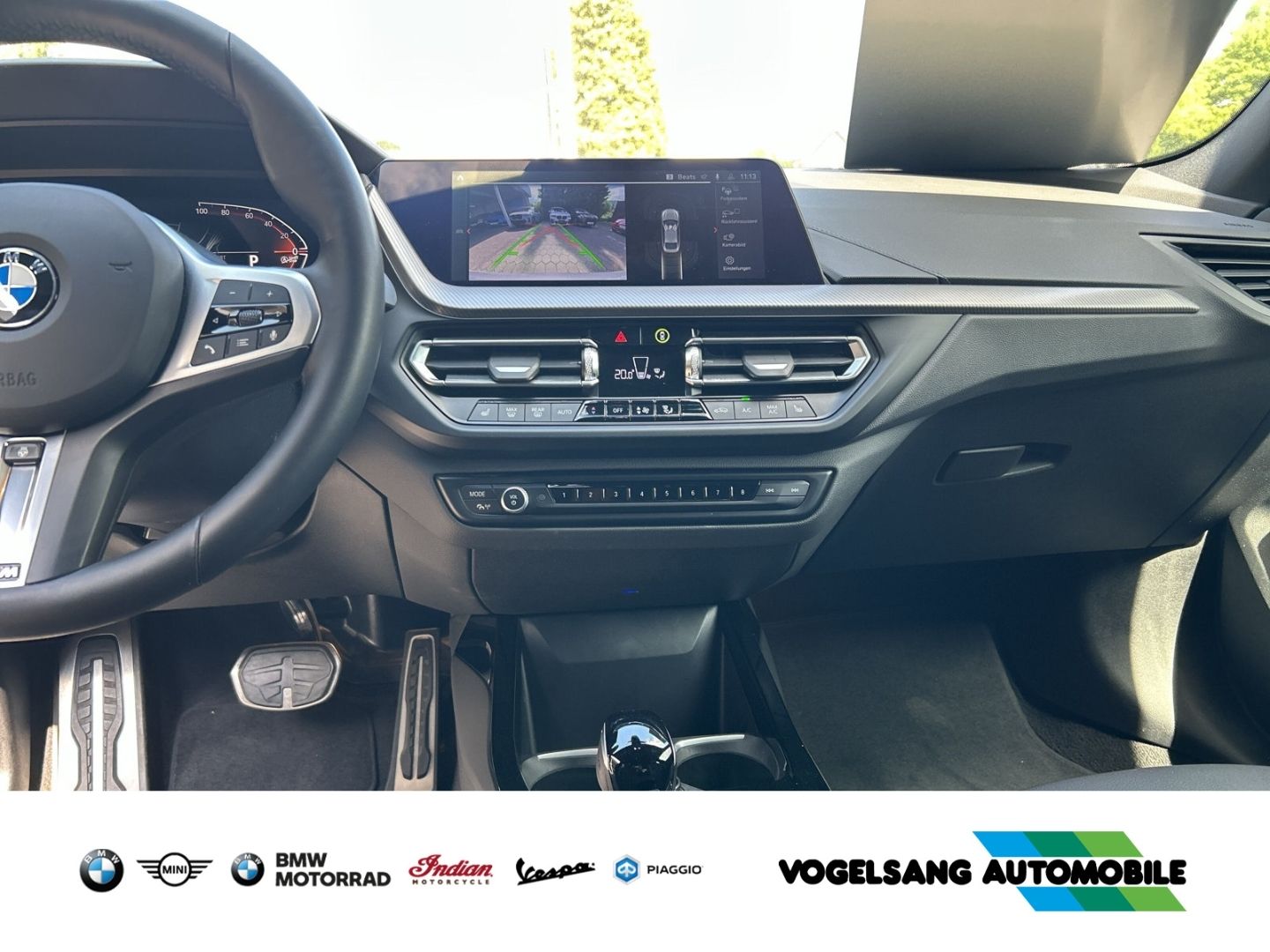 Fahrzeugabbildung BMW 218 Gran Coupe i M Sport Park-Assistent Navi LED