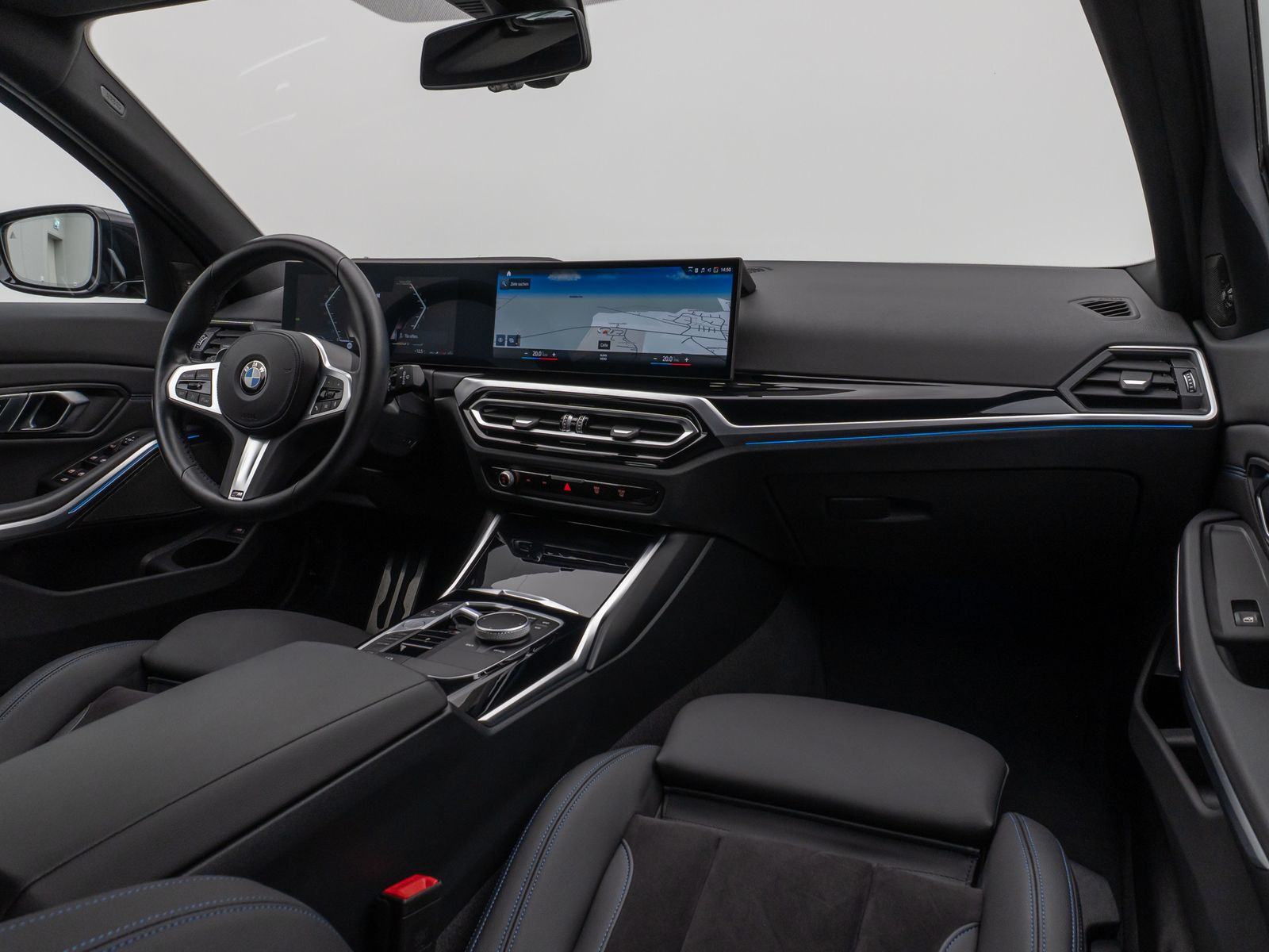 Fahrzeugabbildung BMW 330i M Sport HUD DAB H/K PDC Komfort Alarm 19"