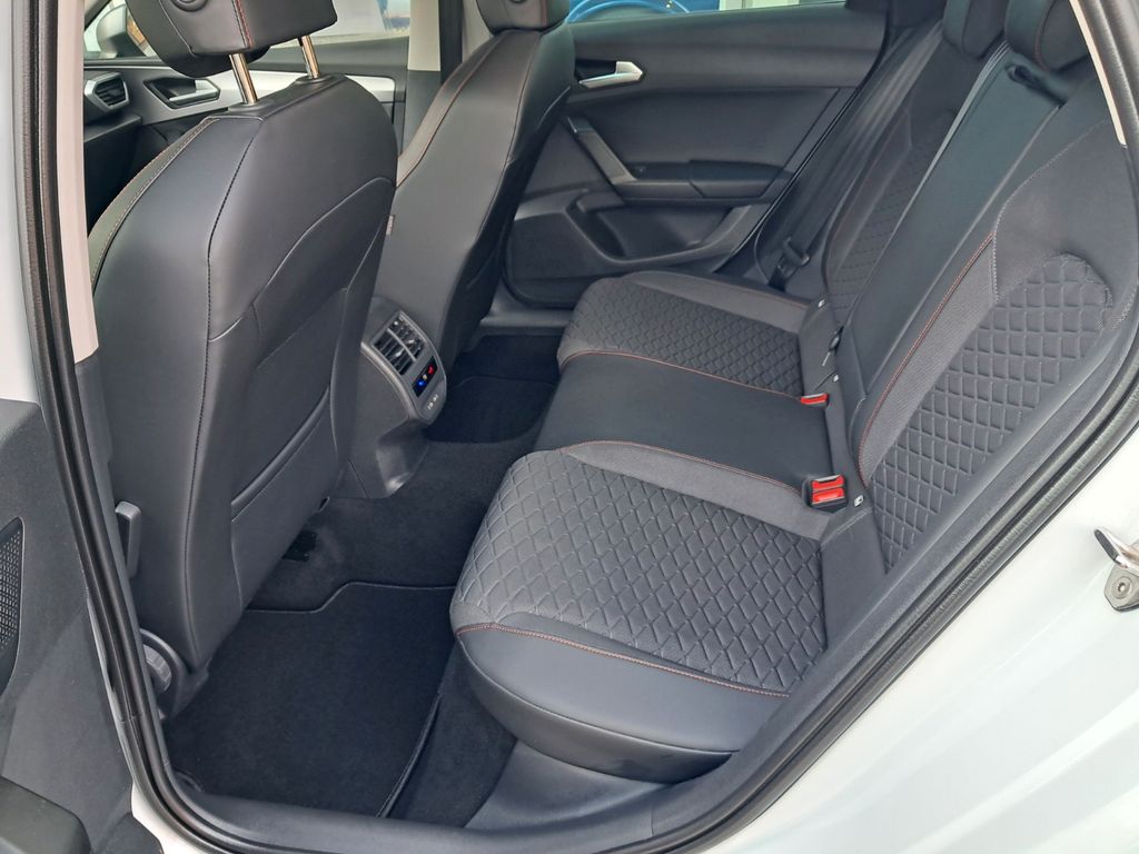 SEAT Leon SP Kombi FR 1.5 eTSI Kamera Navi LED - Bild 9