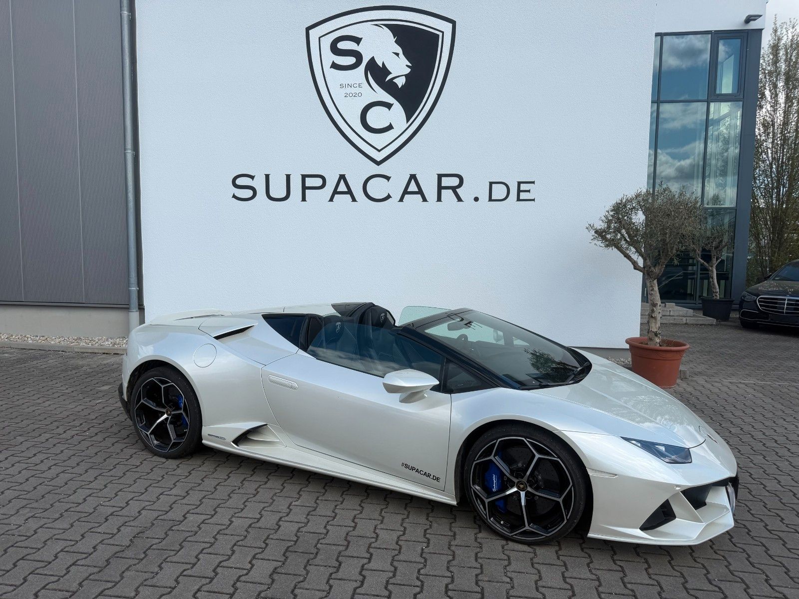 LAMBORGHINI Huracan