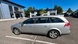 Opel Vectra 2.2 - Opel Vectra aus 2004: Kombi