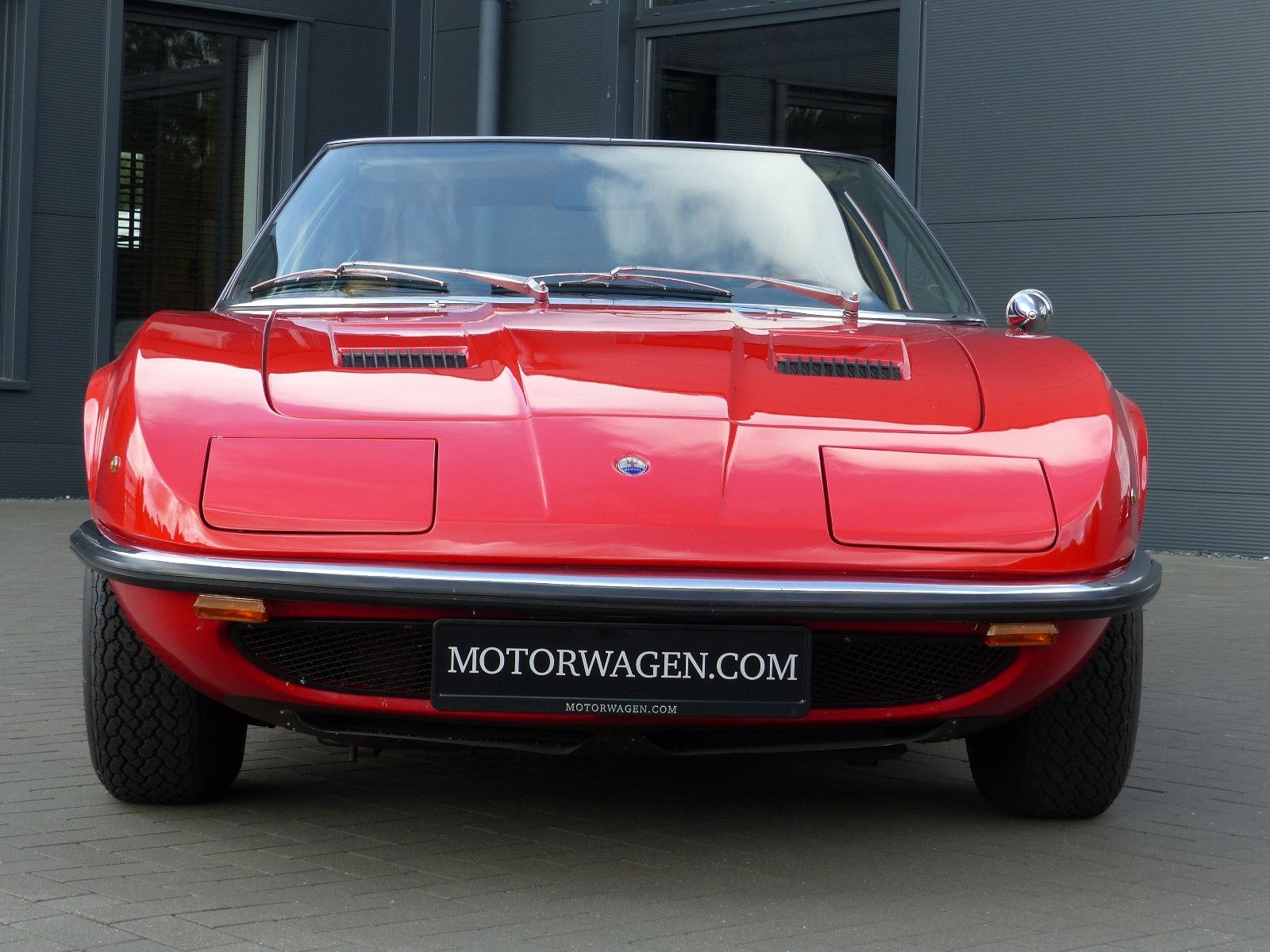 Fahrzeugabbildung Maserati Indy 4700