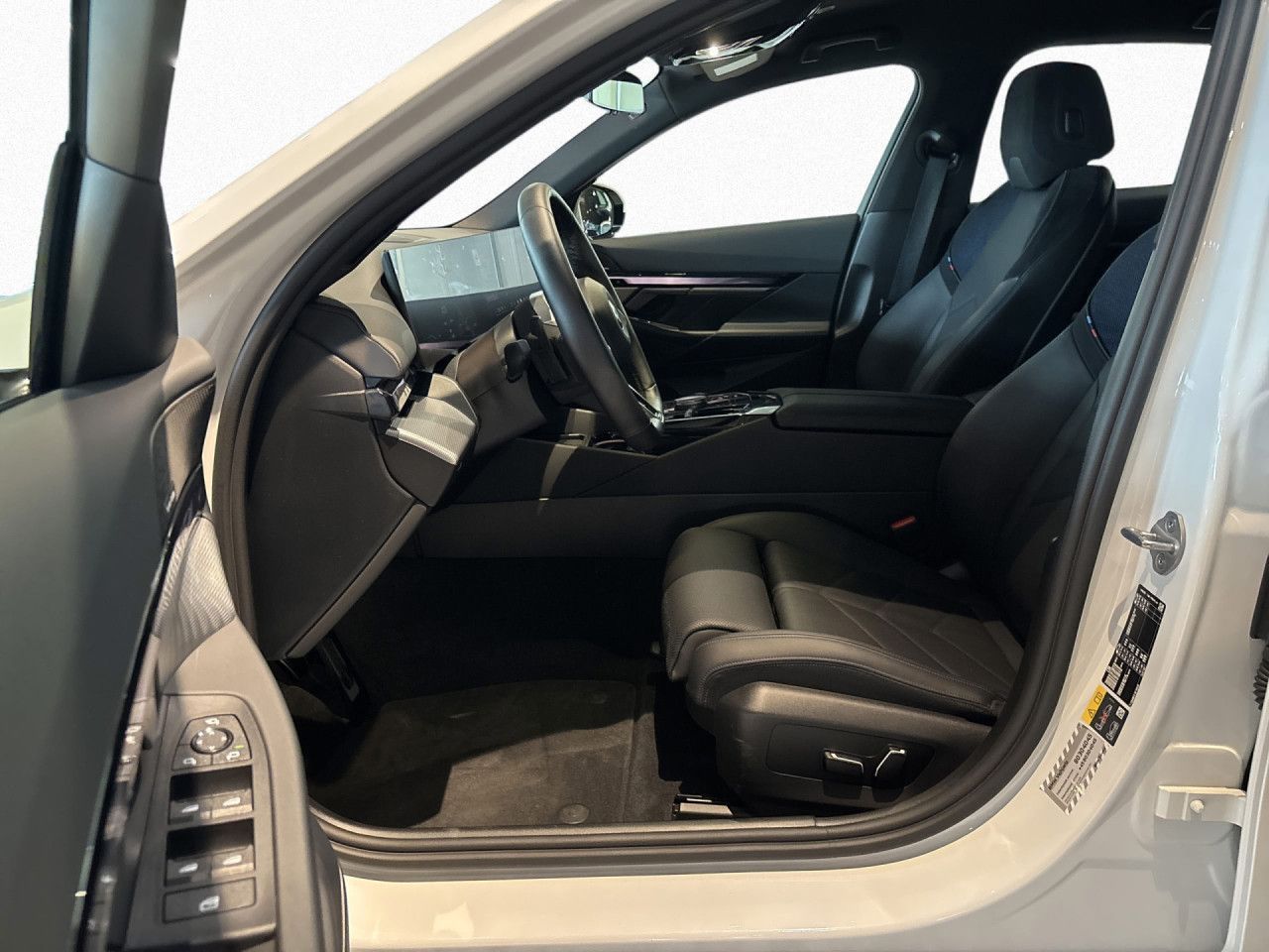 BMW i5 eDrive40 M Sport St&Go adLED H/K Kamera LkHz foto 11