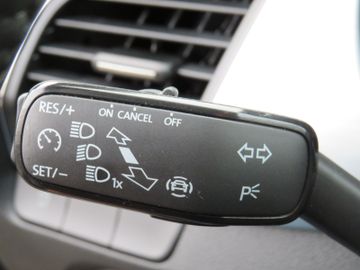 Fahrzeugabbildung SKODA Fabia Combi Ambition NAVI/APP SITZH PDC GJ 1.HD