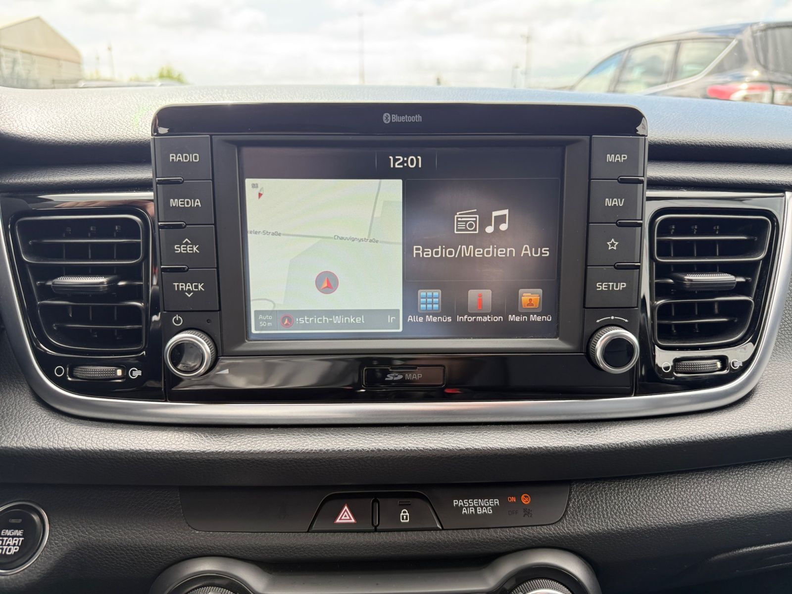 Fahrzeugabbildung Kia Rio 1,0 TGDI Silber ISG*RKF*DAB
