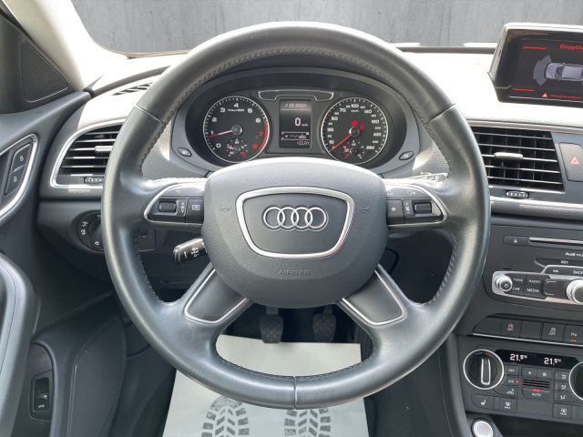 Q3 1.4 TFSI ultra el.HK/PDC/SHZ/PDC/GRA Klima