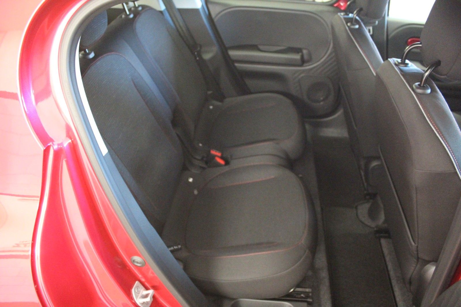 Fahrzeugabbildung Renault Twingo E-Tech 80 Urban Range *Techno*Sitzheizung