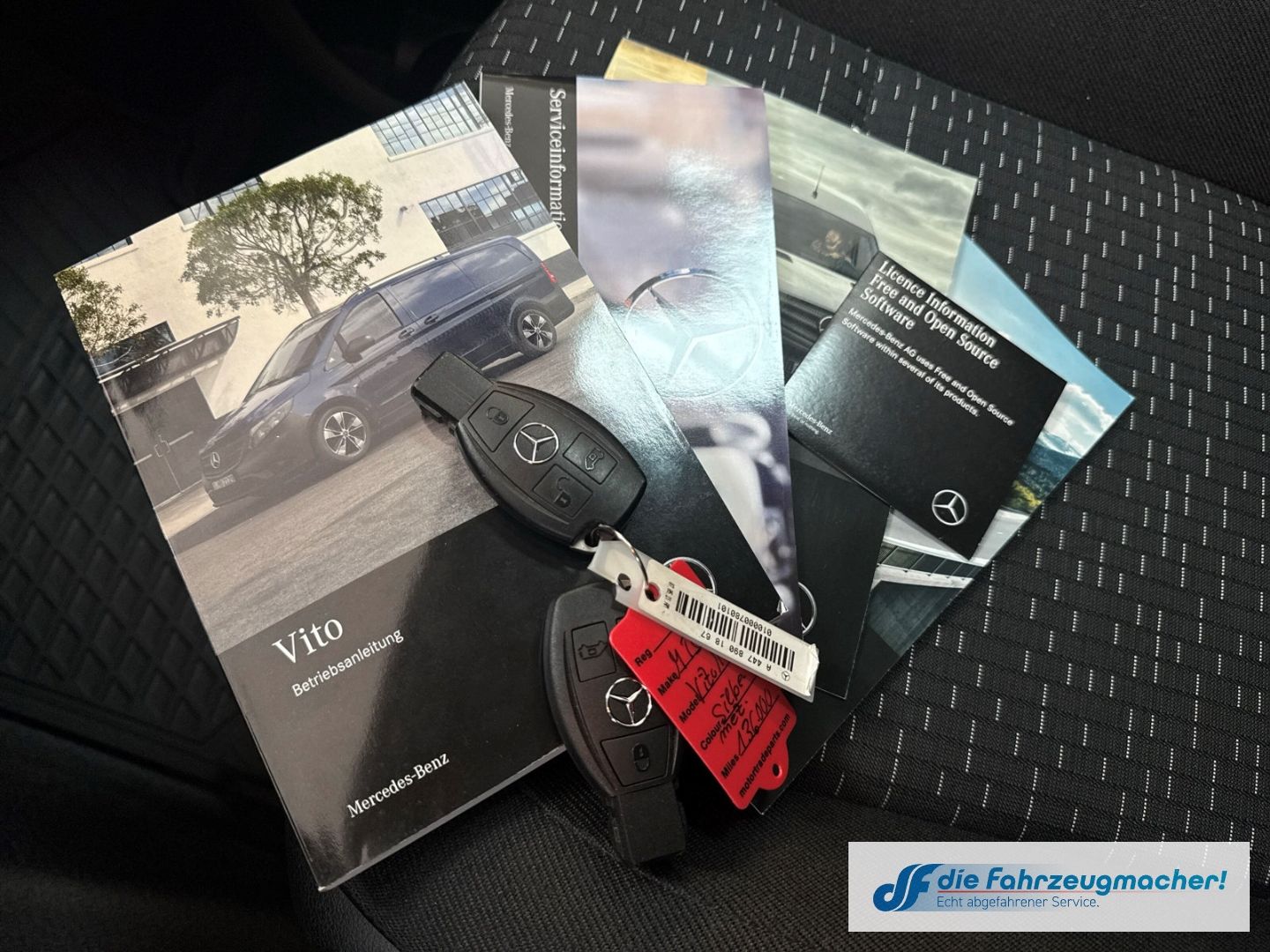Fahrzeugabbildung Mercedes-Benz Vito Mixto 114 CDI 4x4 kompakt Navi Digitales Co