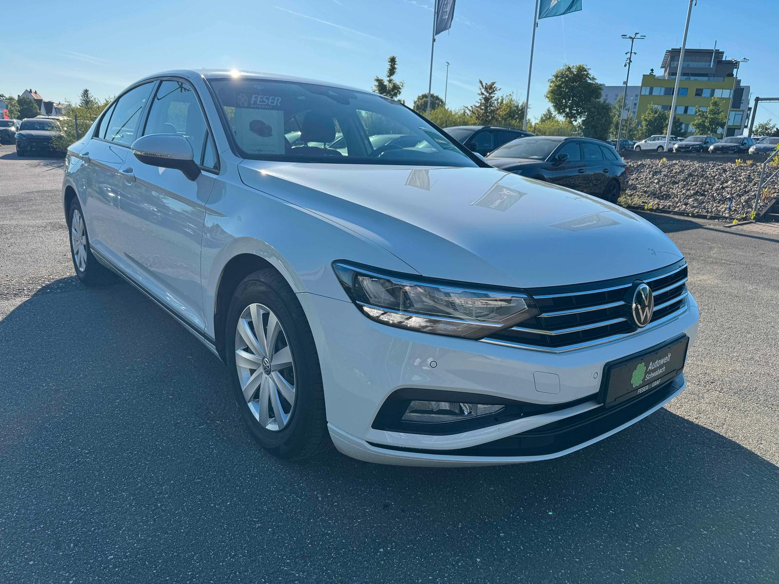 Volkswagen Passat Lim 2.0 TDI DSG ACC AHK KAM LED PDC eKLAP, миниатюра 20