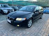 Volvo V50 D3 R-design - Volvo V50: R Design
