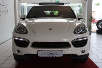 Porsche Cayenne - 9
