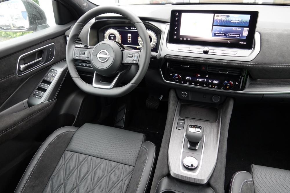 Nissan Qashqai TEKNA+ (plus) ALLRAD BOSE/Panodach/Leder