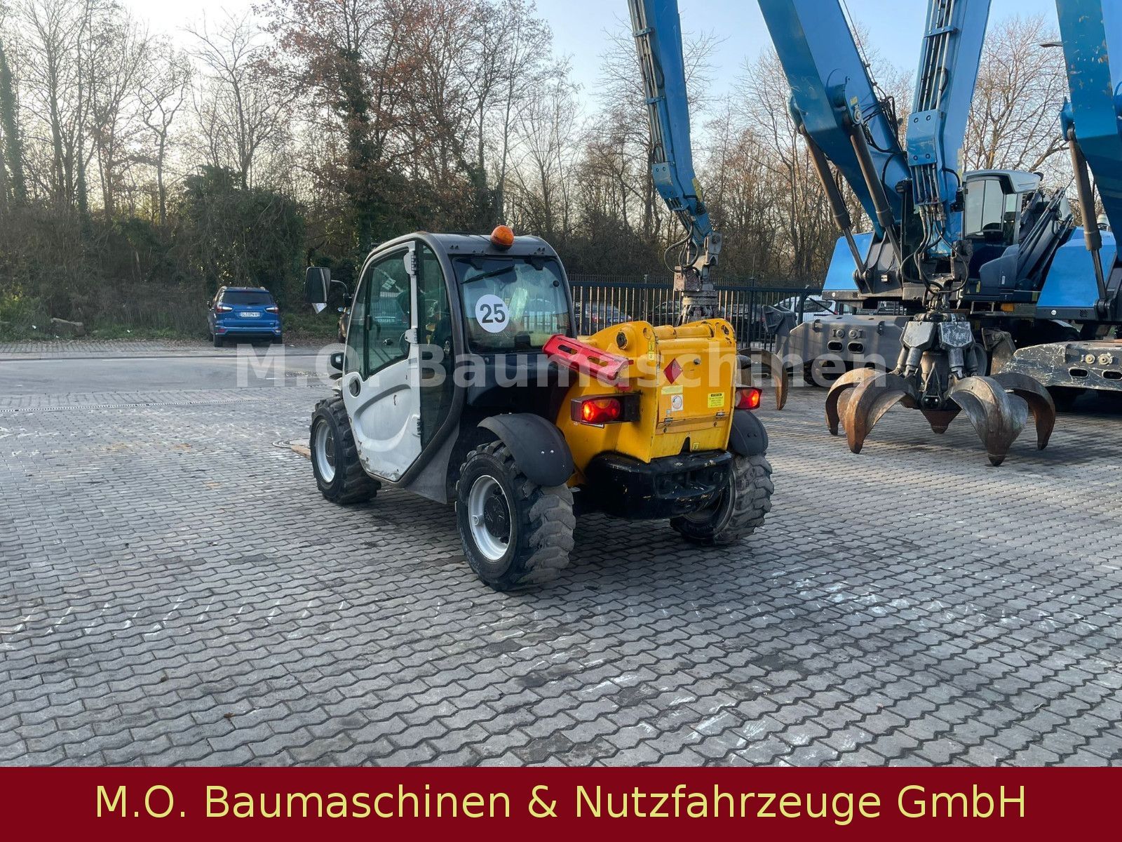 Fahrzeugabbildung Manitou MT 625 / SW / Gabel / 2,5 t / 6m / 4x4 /