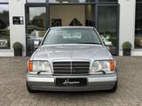 Mercedes-Benz E 420/Jahreswagen-Zustand/viele Extras - Mercedes-Benz Oldtimer