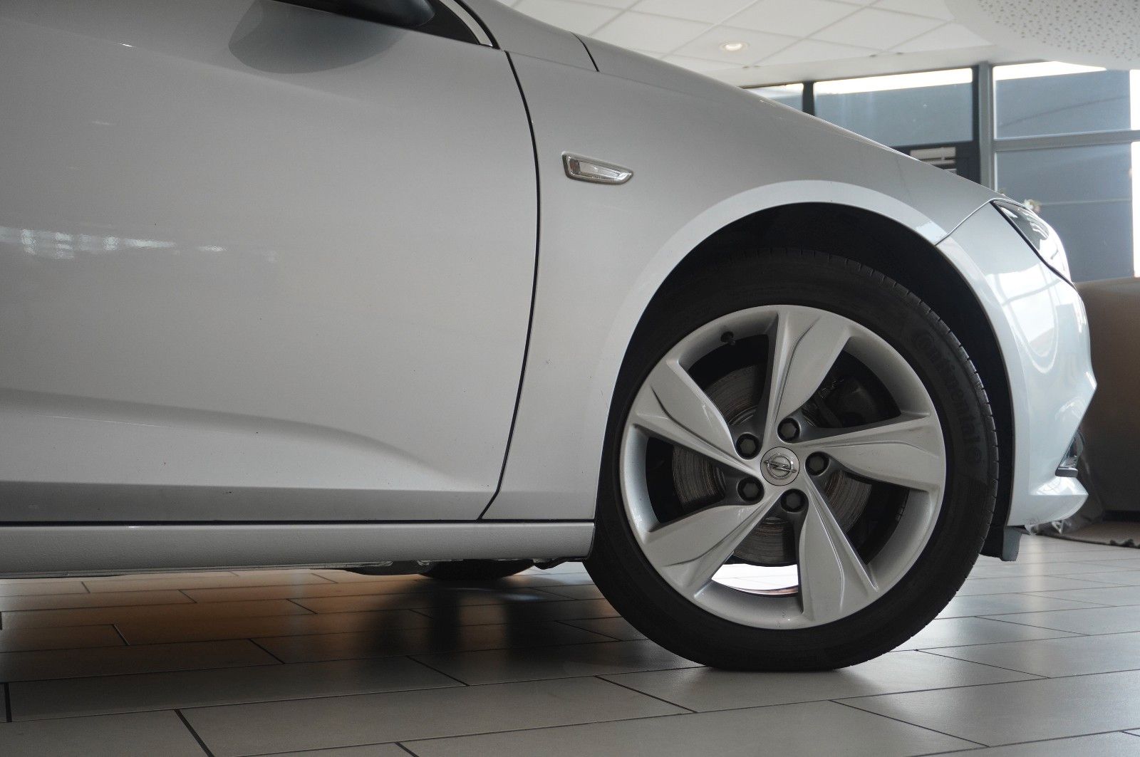 Fahrzeugabbildung Opel Insignia B ST 1.5T DYNAM. NAVI/LED/KAMERA/VIRTU.