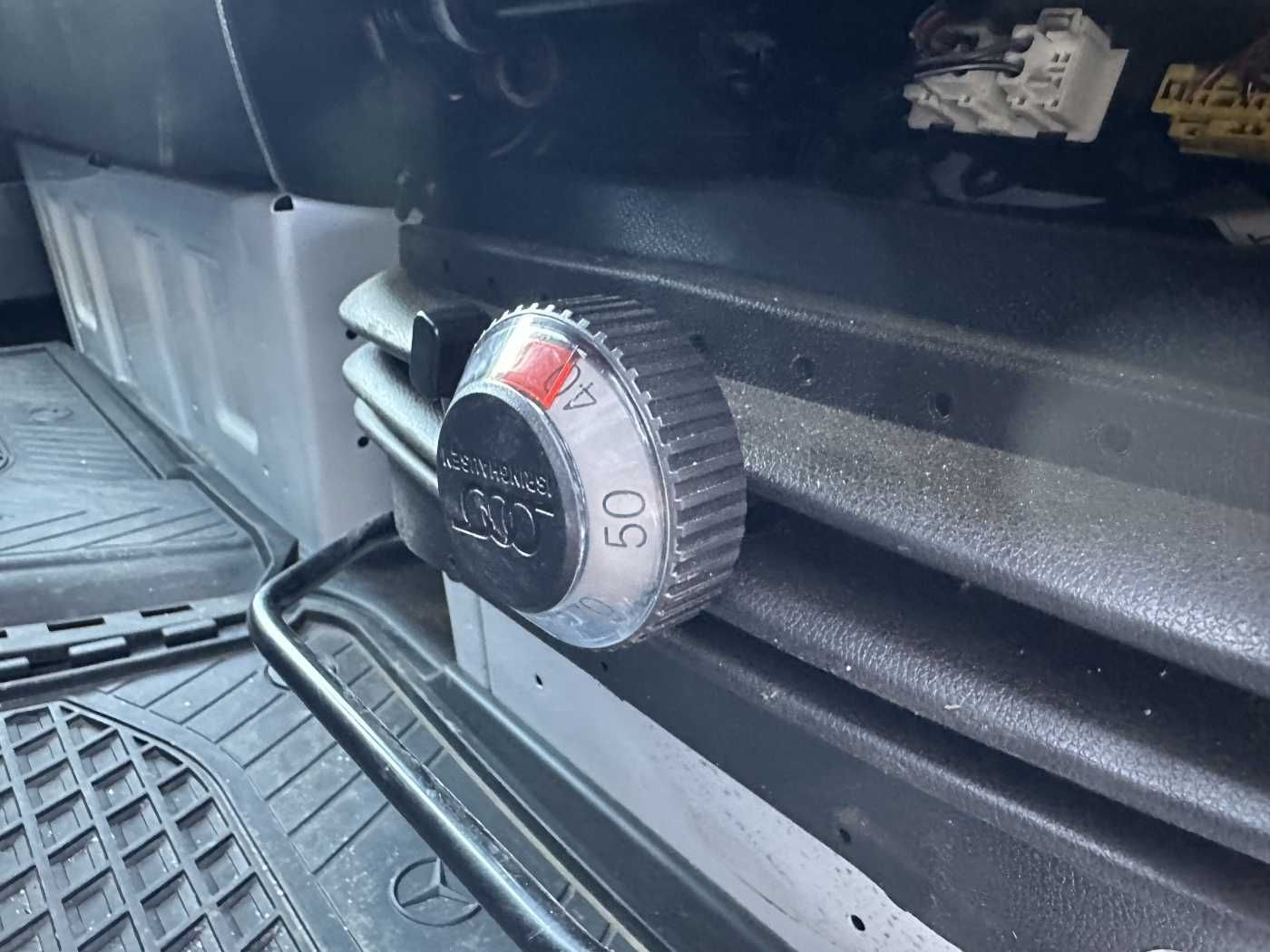 Fahrzeugabbildung Mercedes-Benz Sprinter 317 CDI 4325 9G Klima Kamera Schwing