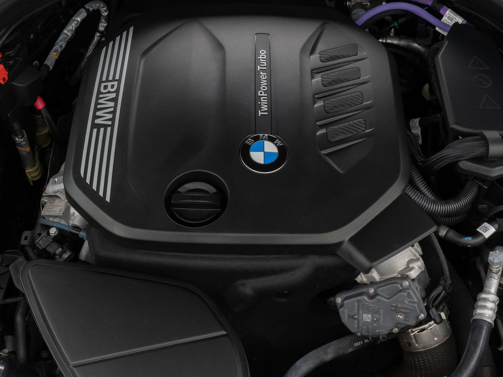 Fahrzeugabbildung BMW 520d xD Luxury Line DAB HUD Kamera Laser Komfort