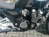 Yamaha XJR 1200  - YAMAHA XJ 1200