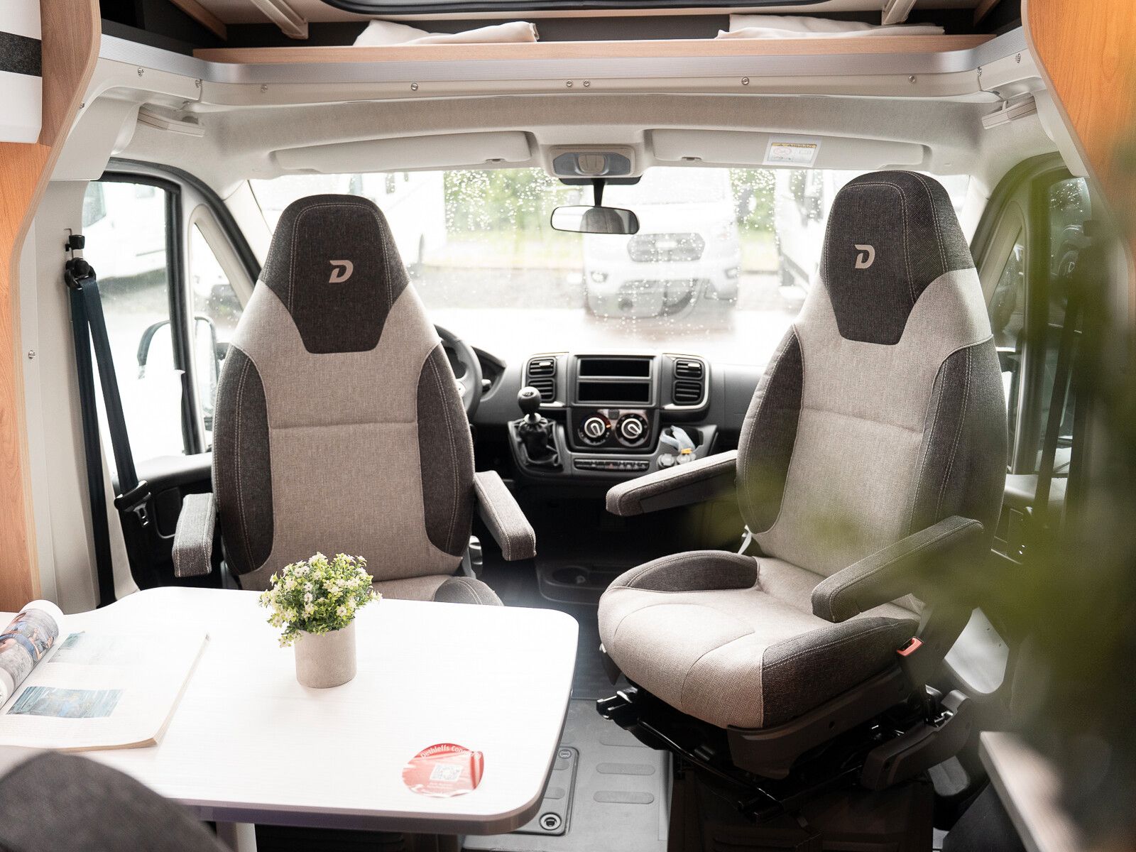 Fahrzeugabbildung Dethleffs Globebus Camp T 1