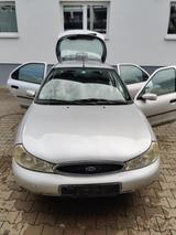 Ford Mondeo 1.8 16V BJ1998 - gebrauchte Ford Mondeo aus dem Jahr 1998