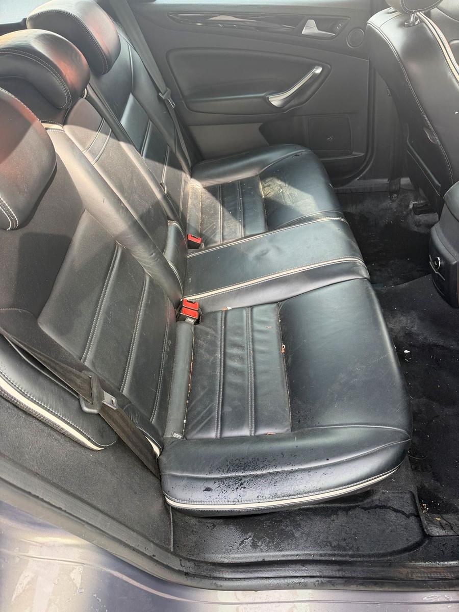 Ford Mondeo 2013 — photo 10