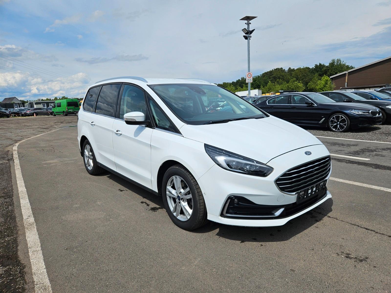 Ford Galaxy Titanium