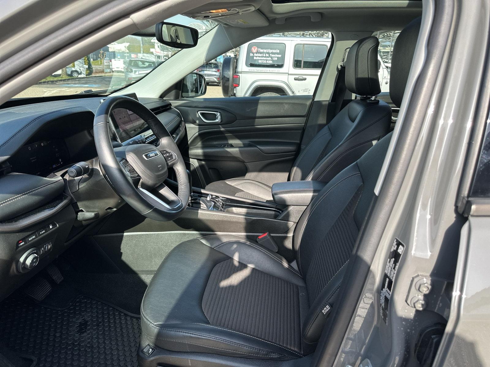 Jeep Compass Overland PHEV 241 PS*PANO*PREMIUM*SICHER