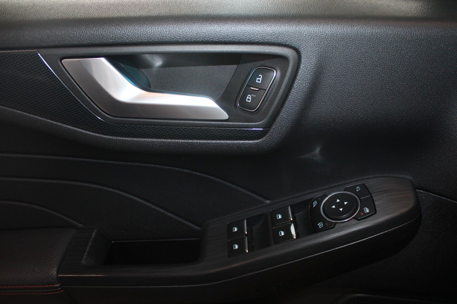 Fahrzeugabbildung Ford Kuga PHEV ST-Line X LED AHK 2xCam ACC WinterPak.