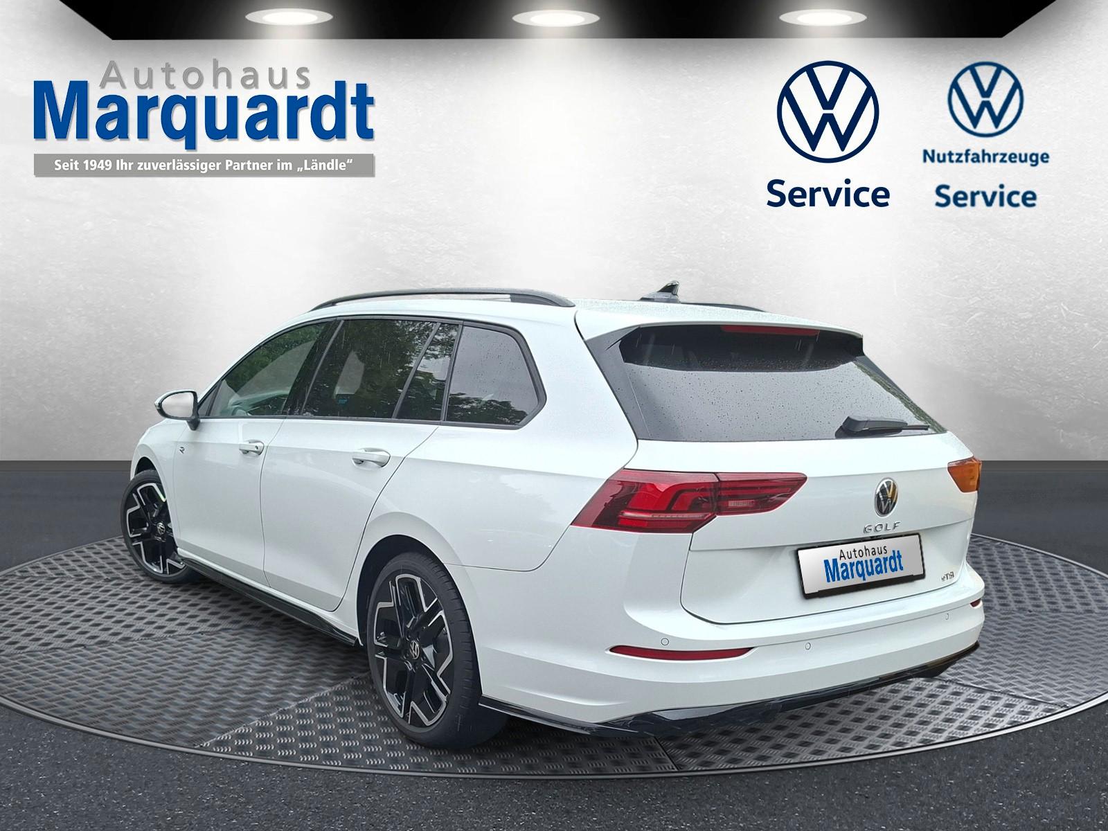 Volkswagen Golf VIII 1.5eTSI R-Line Pano18"LED Plus ACC AHK