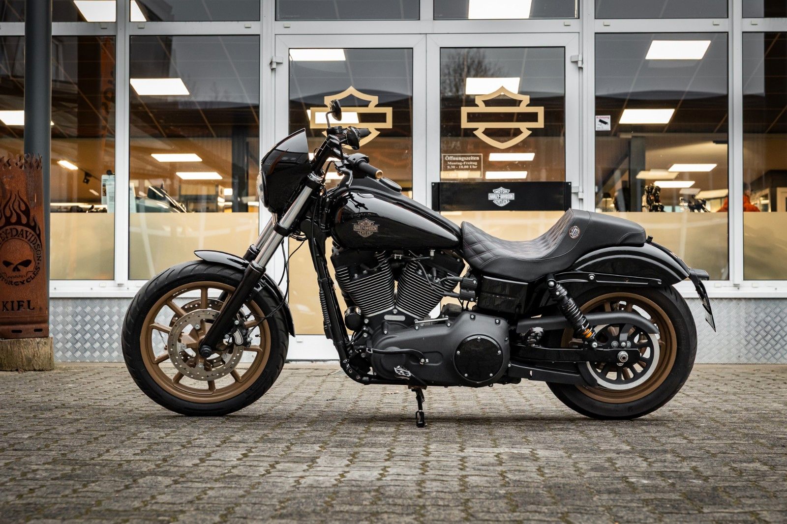 Fahrzeugabbildung Harley-Davidson FXDLS DYNA LOW RIDER S 110cui - CLUBSTYLE -