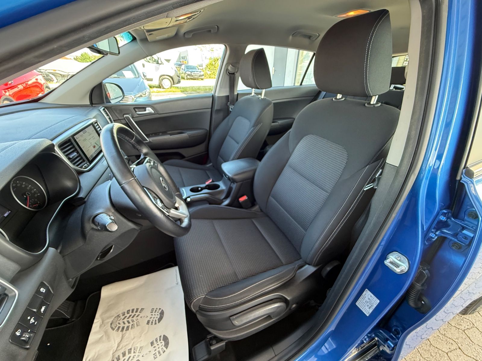 Kia Sportage Vision 2WD Navi Kamera foto 9