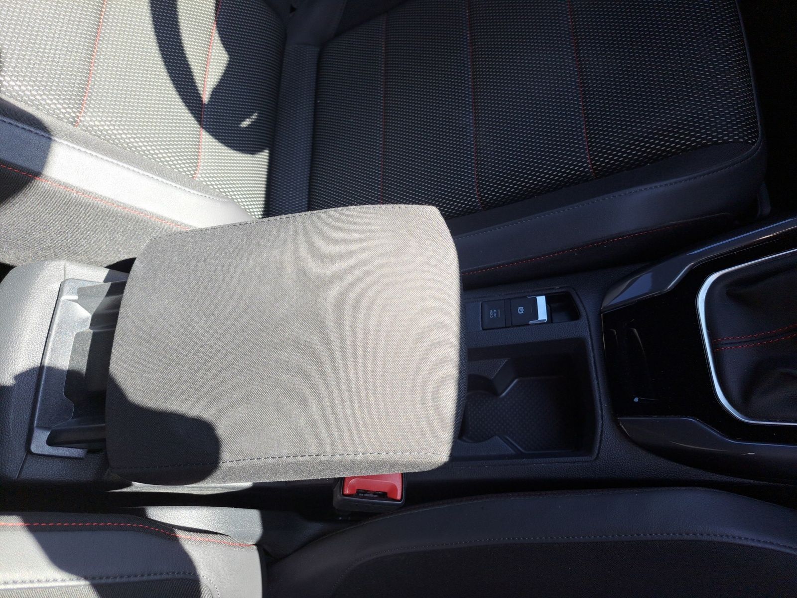 Volkswagen T-Roc - Bild 24