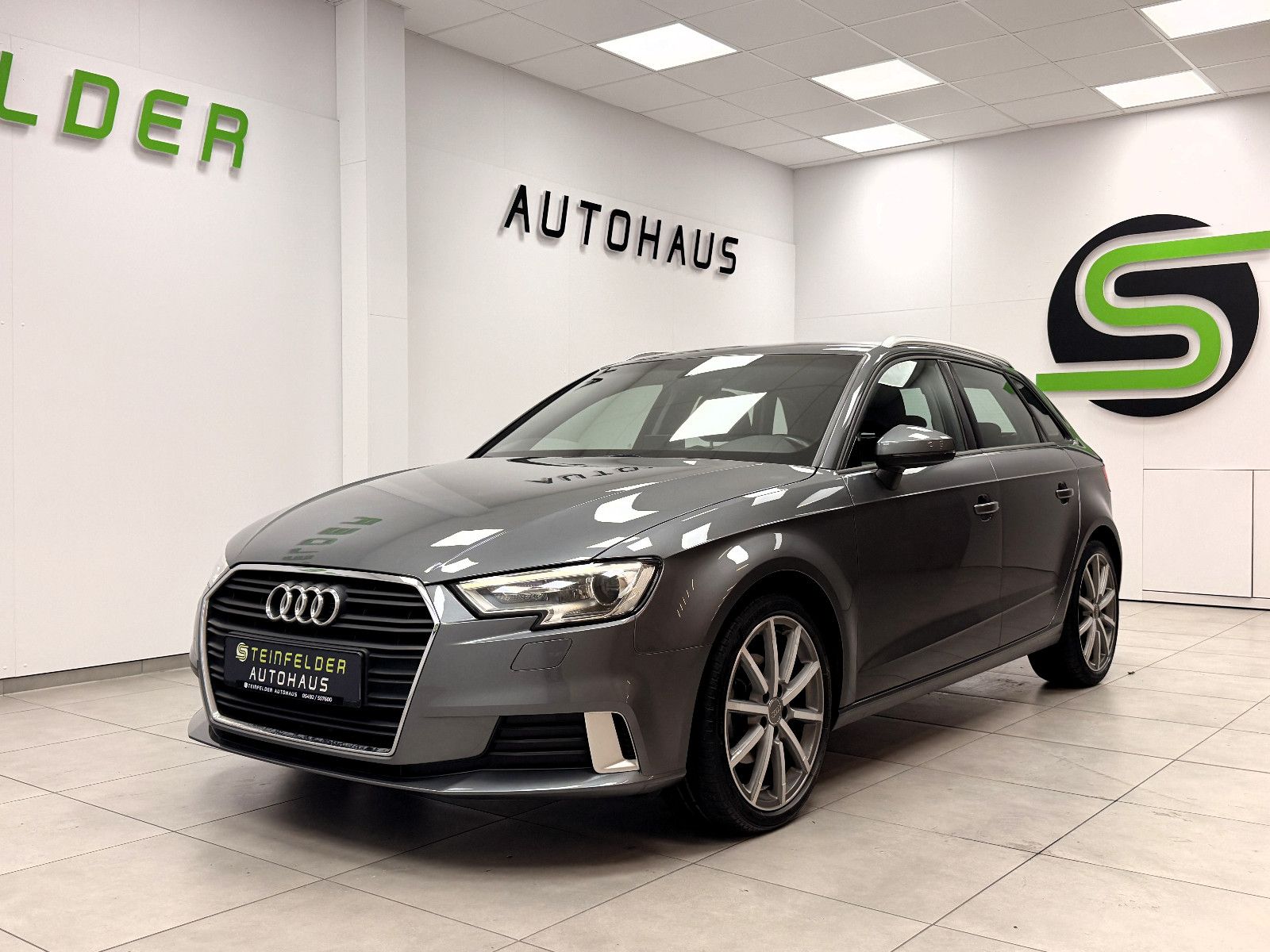 Audi A3 Sportback sport / LED / XENON / NAVI / SHZ foto 3