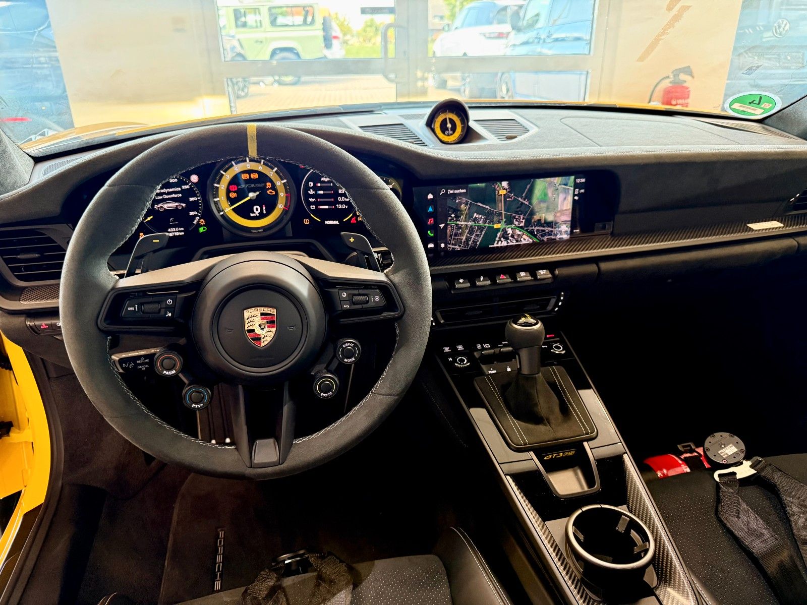 Fahrzeugabbildung Porsche 911 992 GT3 RS Weissach/PCCB/Clubsport/LIFT