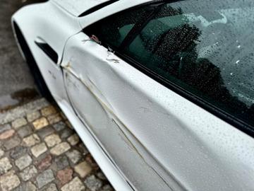 2015 Aston Martin V12 VANTAGE 缩略图 31