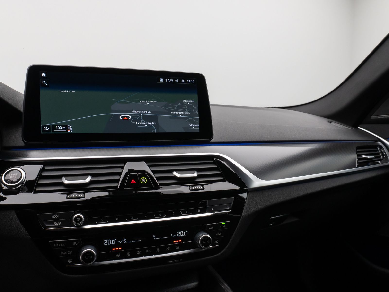 Fahrzeugabbildung BMW 530d M Sport 360° HUD DAB H/K Komfortsitze ACC